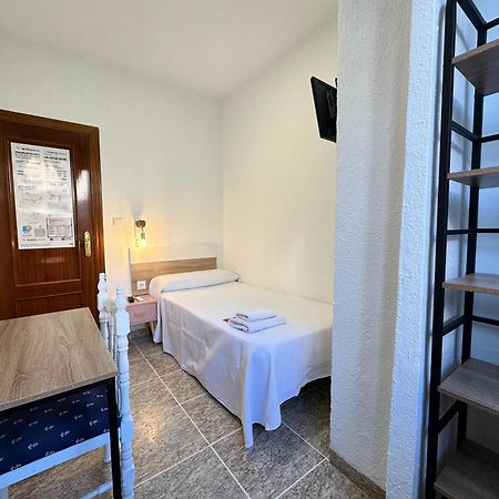 Pension Recogidas Granada Bagian luar foto