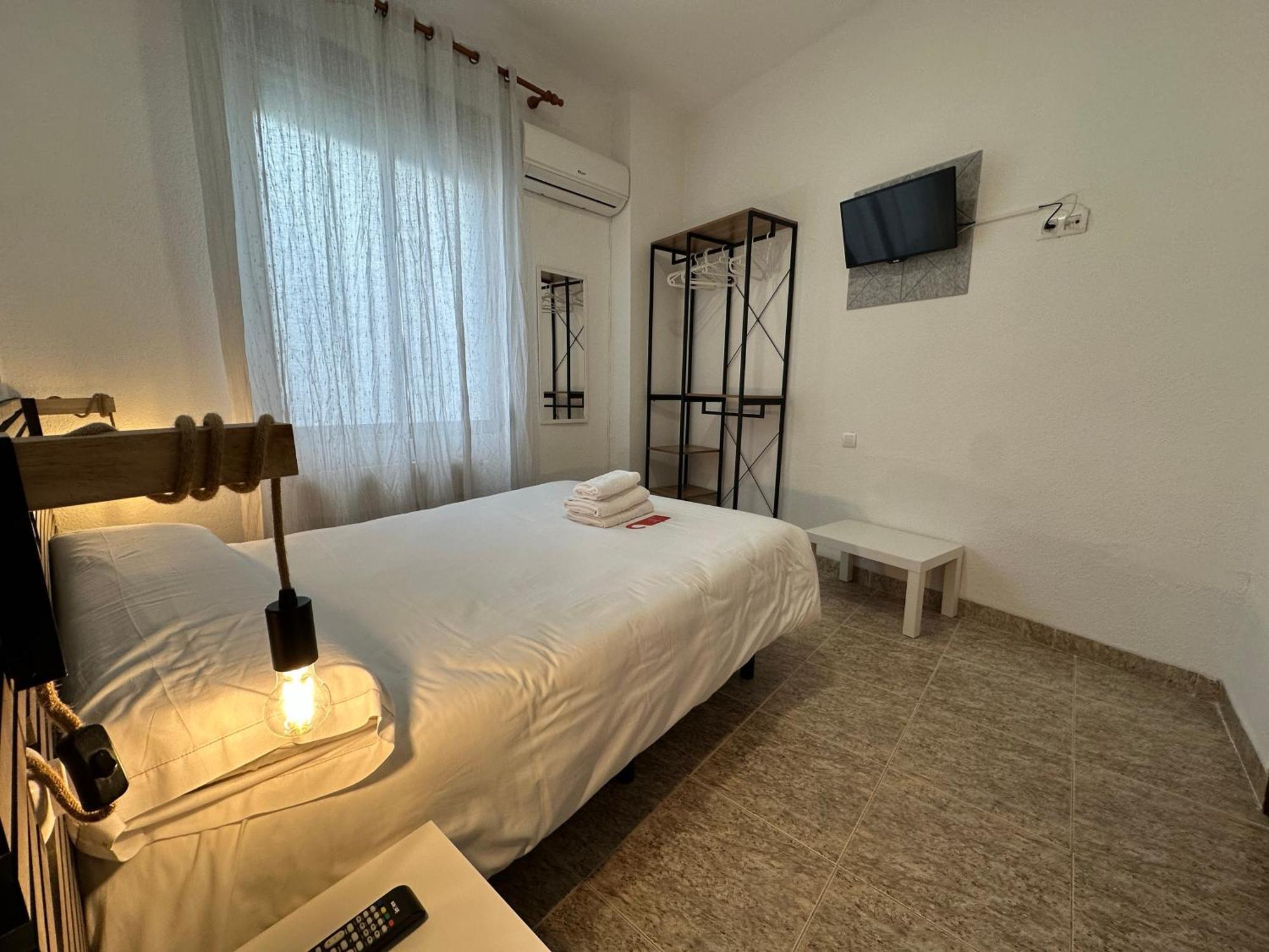 Pension Recogidas Granada Bagian luar foto