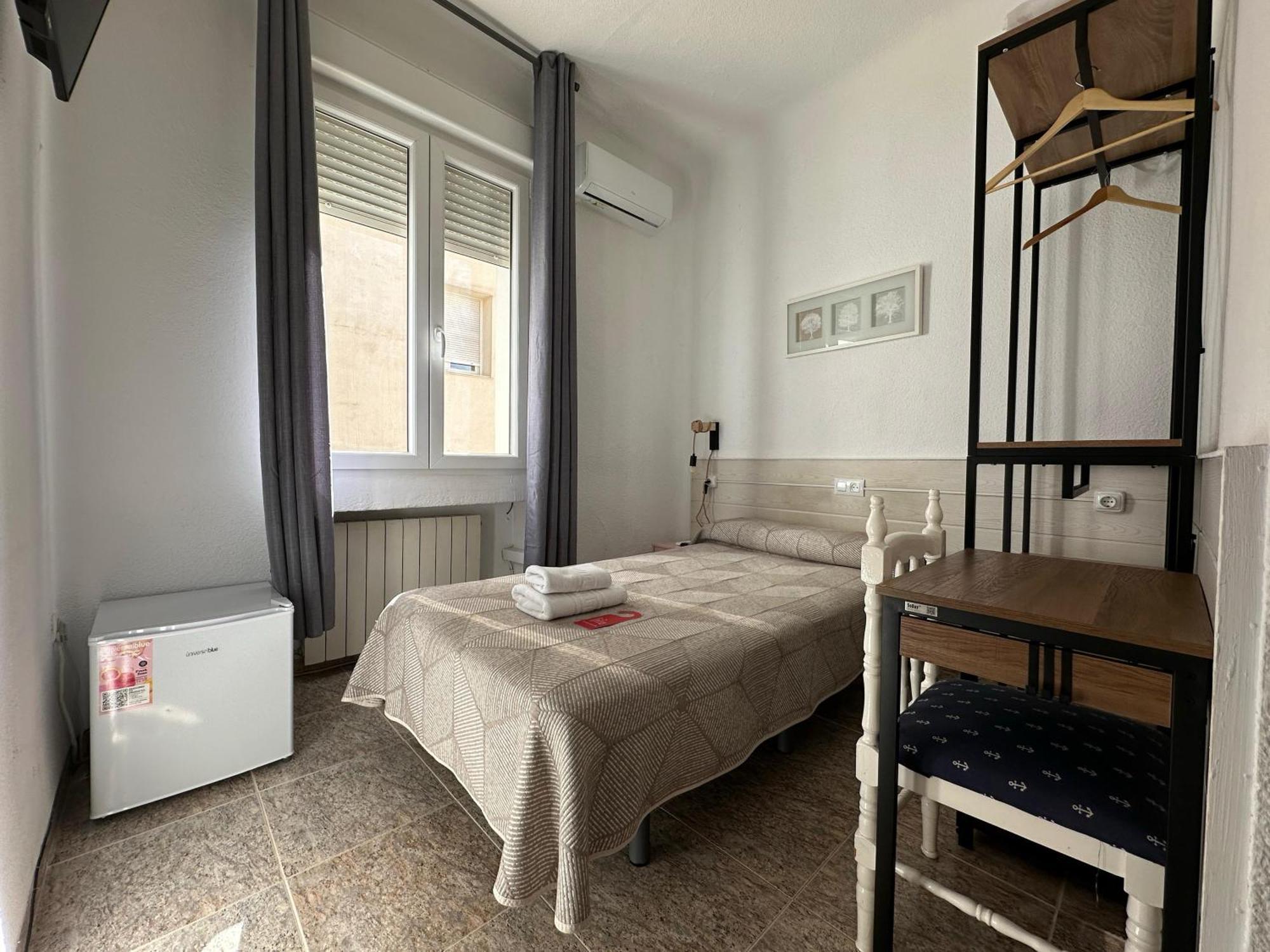 Pension Recogidas Granada Bagian luar foto